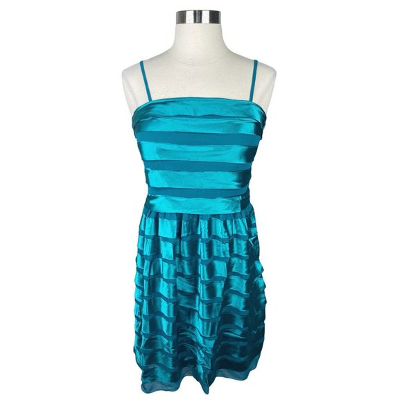 Lucy Paris Dark Teal Tiered Ruffled Mini Dress - Size Large - Picture 2 of 6